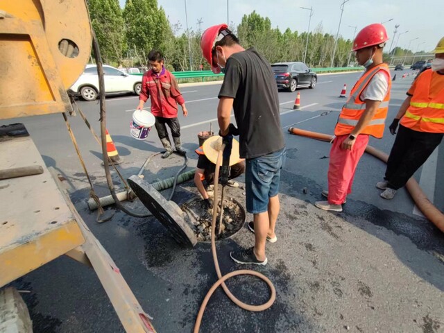 信阳管道潜水封堵气囊
